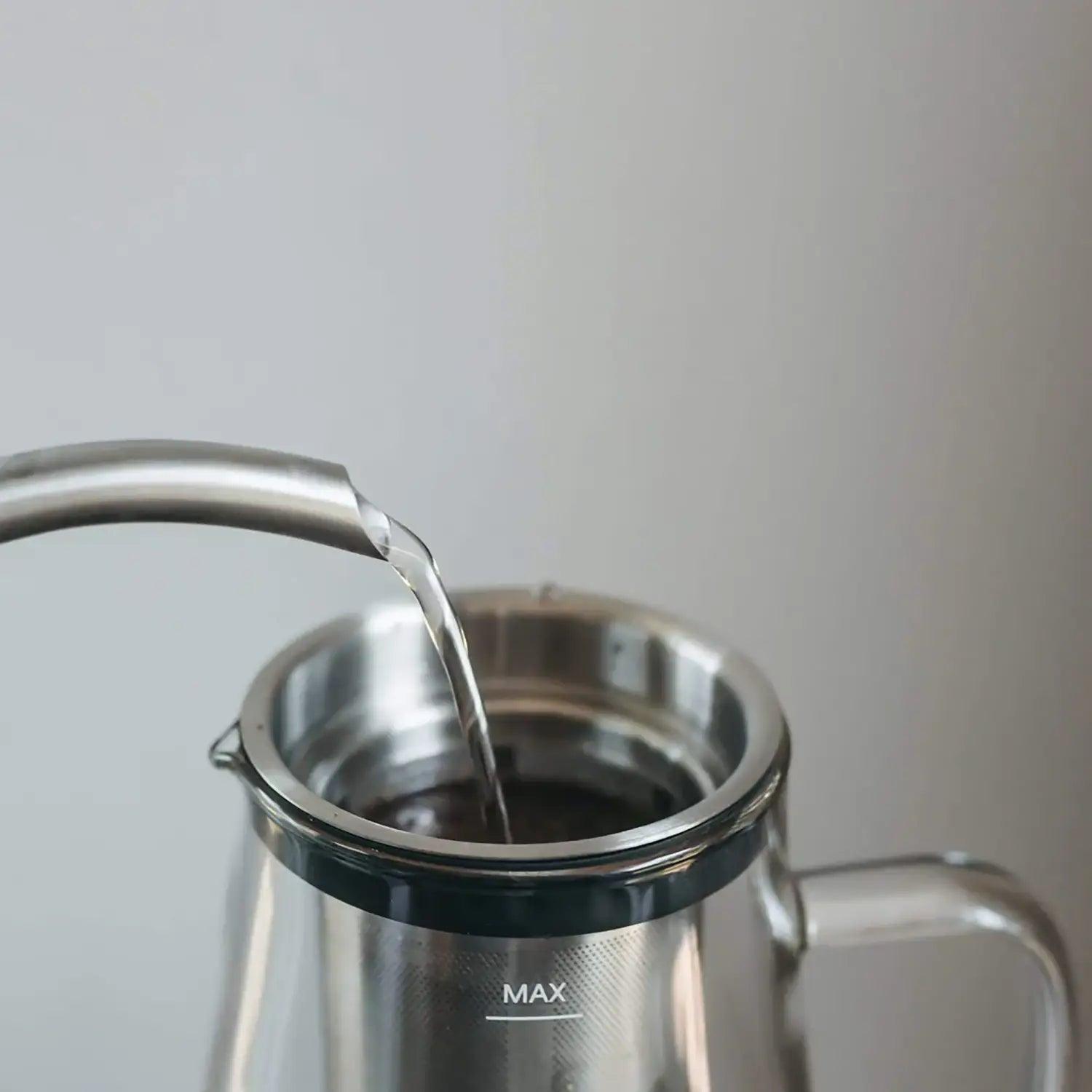 Ovalware Cold Brew Maker in use with the gooseneck electric kettle